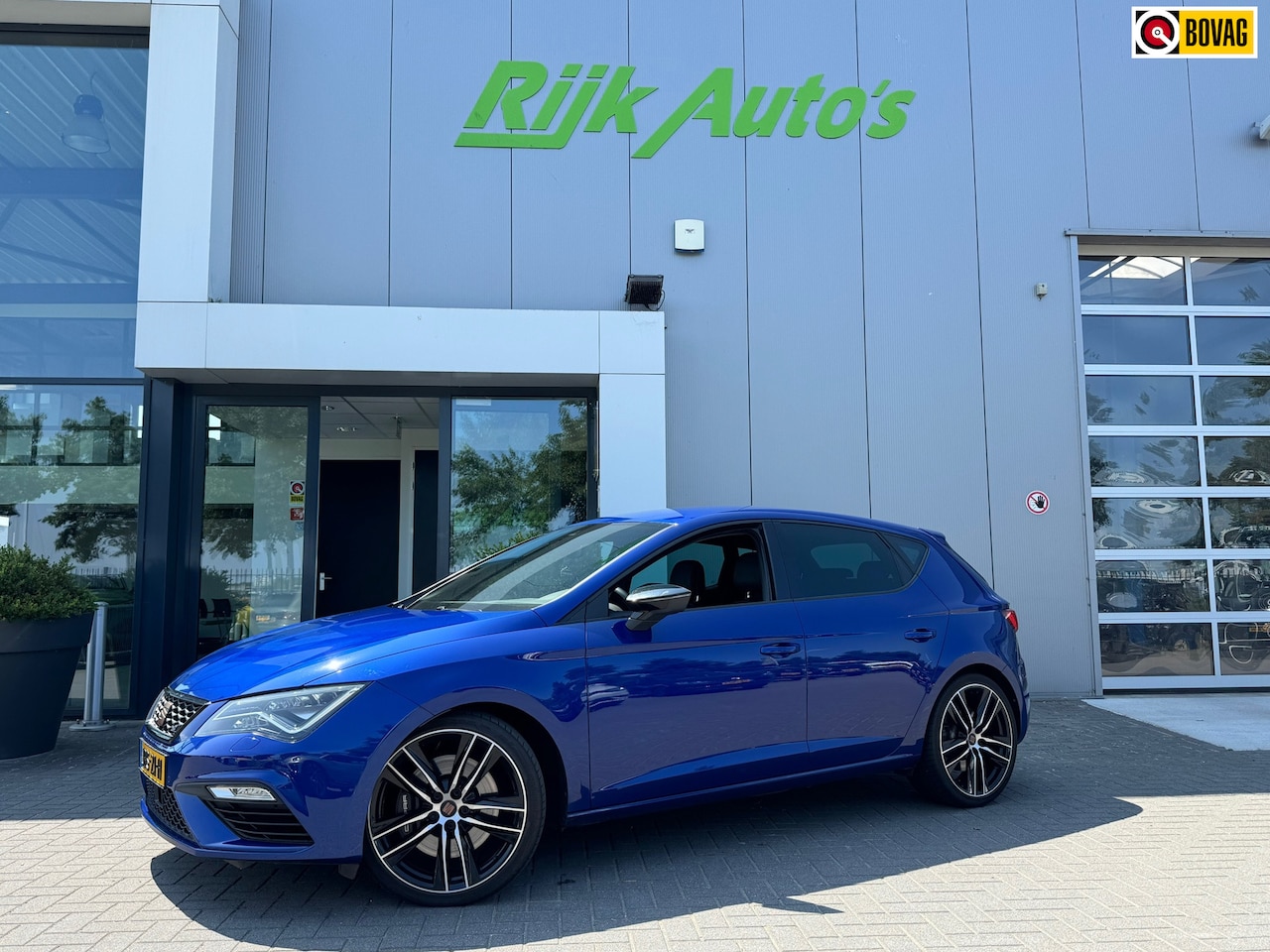 SEAT Leon - 2.0 TSI Cupra * Keyless * Camera * Carplay * Stoelverwarming - AutoWereld.nl