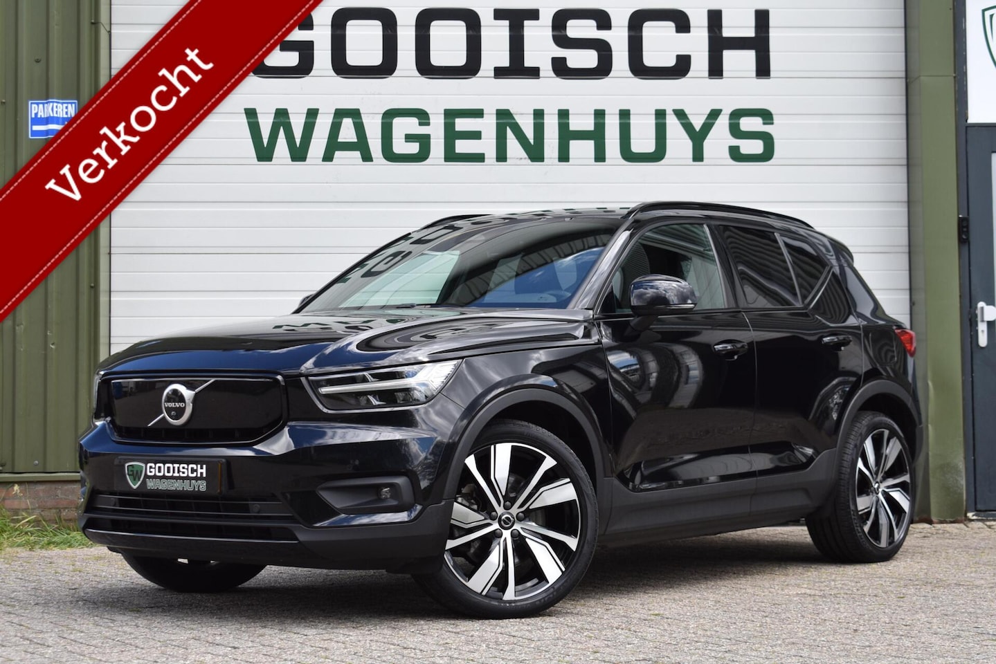 Volvo XC40 - Recharge P8 AWD R-Design | Stoel/Stuurverwarming | 360 Camera | Carplay| - AutoWereld.nl