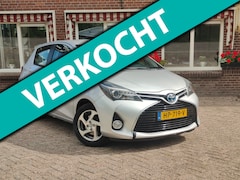 Toyota Yaris - 1.5 Hybrid Aspiration Aut. Clima Cruise LMV - RIJKLAAR