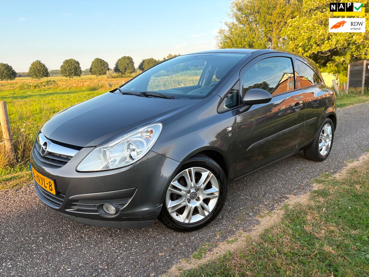 Opel Corsa - 1.2-16V Color Edition Aut|Cruise|Airco - AutoWereld.nl