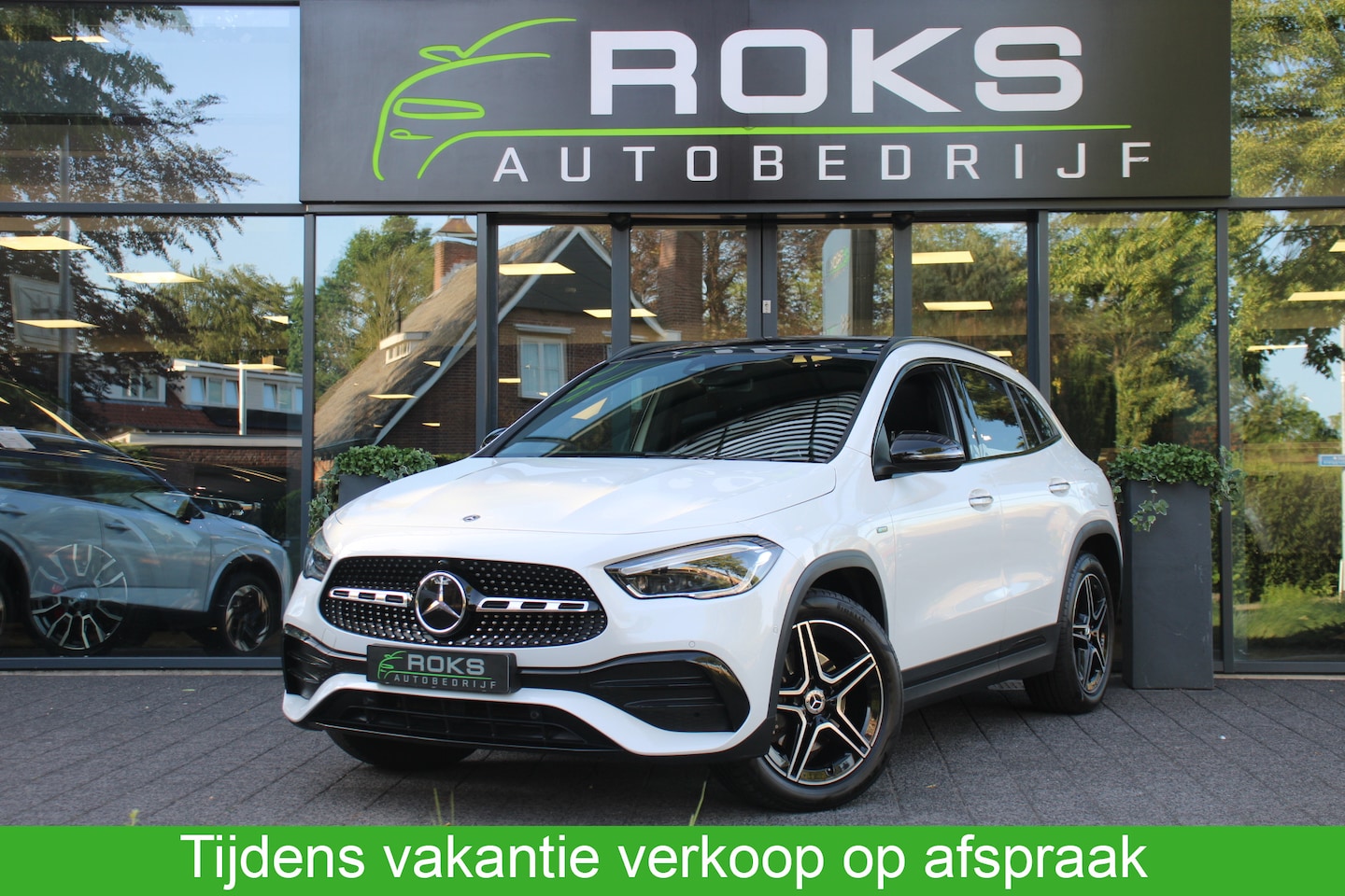 Mercedes-Benz GLA-Klasse - 250 e Business Solution AMG Limited Night Pakket/Navi/Camera/Keyless/MemorySfeerverlichtin - AutoWereld.nl