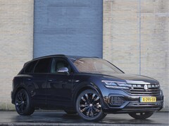 Volkswagen Touareg - 3.0 V6 TDI R-Line 4Motion | Massage | Luchtvering | HUD | Matrix | ACC | Achterasbesturing