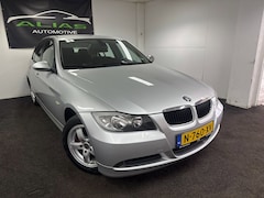 BMW 3-serie - 318i - Start - Stop - Airco - NAP - APK 2027