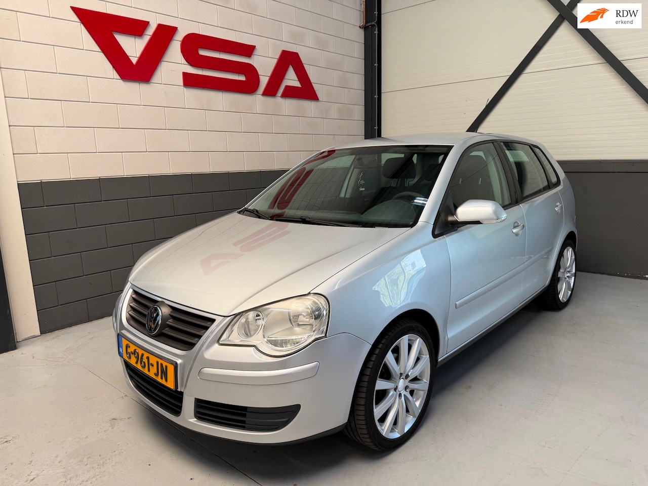Volkswagen Polo - 1.4-16V Trendline|Airco|5deurs|Trekhaak|elektrische ramen|all-in - AutoWereld.nl