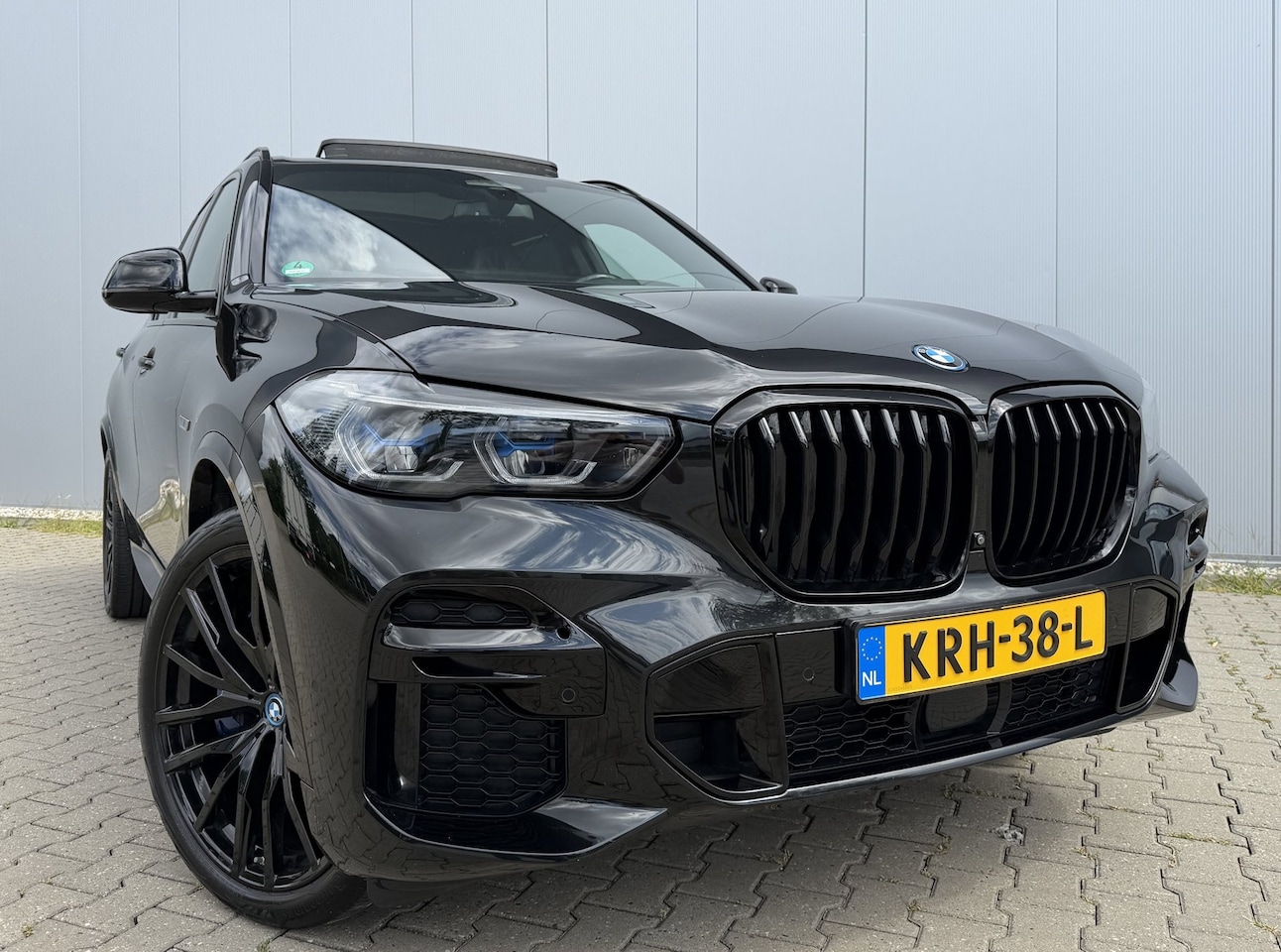 BMW X5 - Xdrive 45e M Sport LASER | PANO | HUD | 360cam - AutoWereld.nl