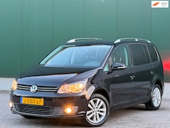 Volkswagen Touran - 1.2 TSI Easyline | Weinig KM | Nieuwe APK