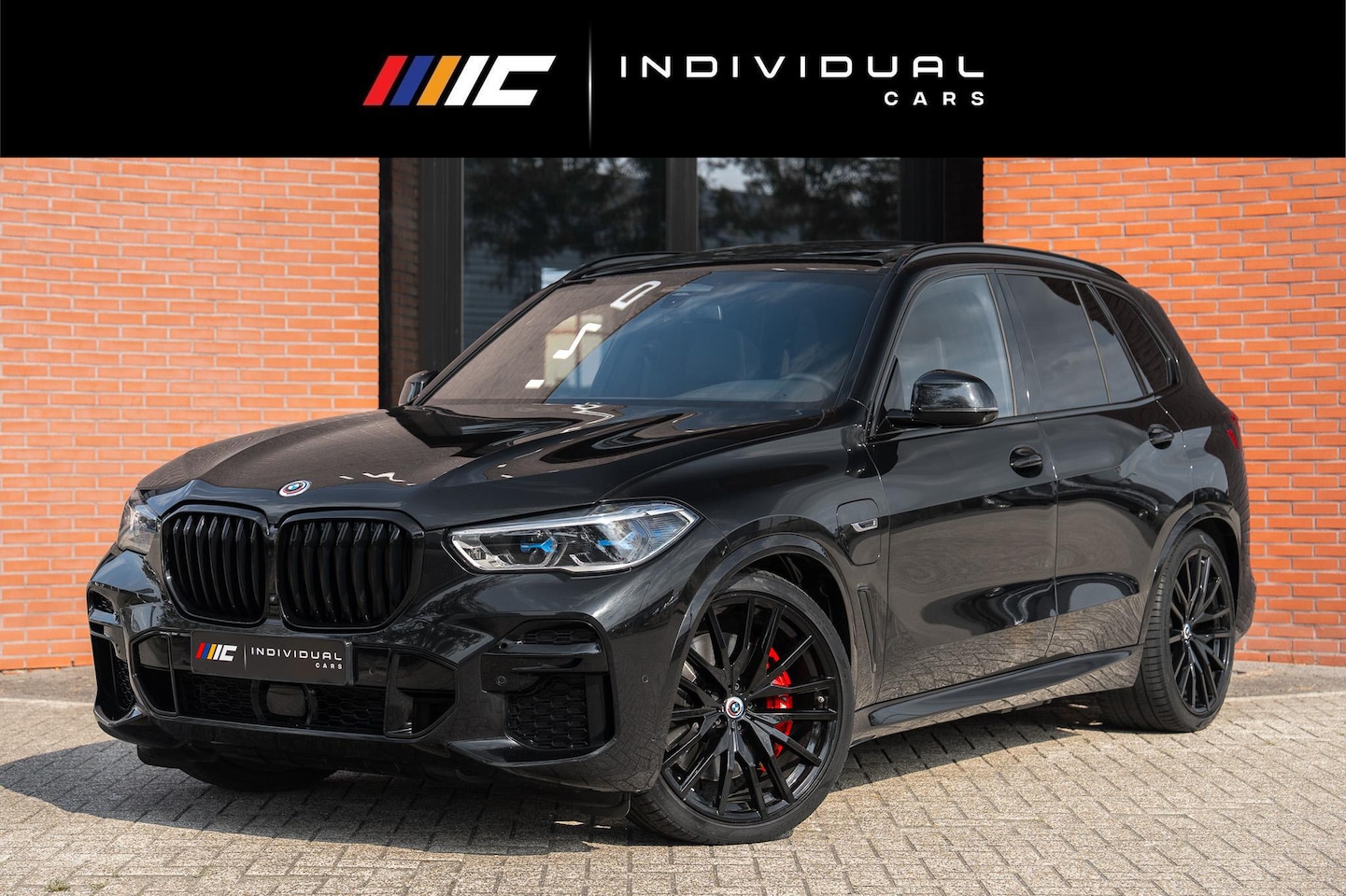 BMW X5 - xDrive45e M-Sport 4-Wielsturing Carbon CoPilot VOL - AutoWereld.nl