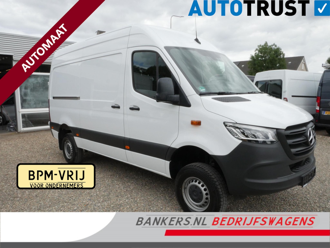 Mercedes-Benz Sprinter - 319 CDI 190PK 4x4 L2H2 Automaat Airco Camera - AutoWereld.nl