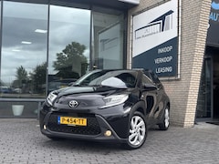 Toyota Aygo X - FIRST*ACC*CAMERA*ECC*CARPLAY*5-DEURS*NAP*LM-VELGEN