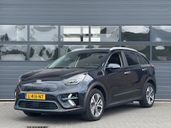 Kia e-Niro - DYNAMICPLUSLINE 64 KWH (100% SOH) I SCHUIF/KANTELDAK I ADAPTIVE CRUISE CONTROL I PARKEERCA