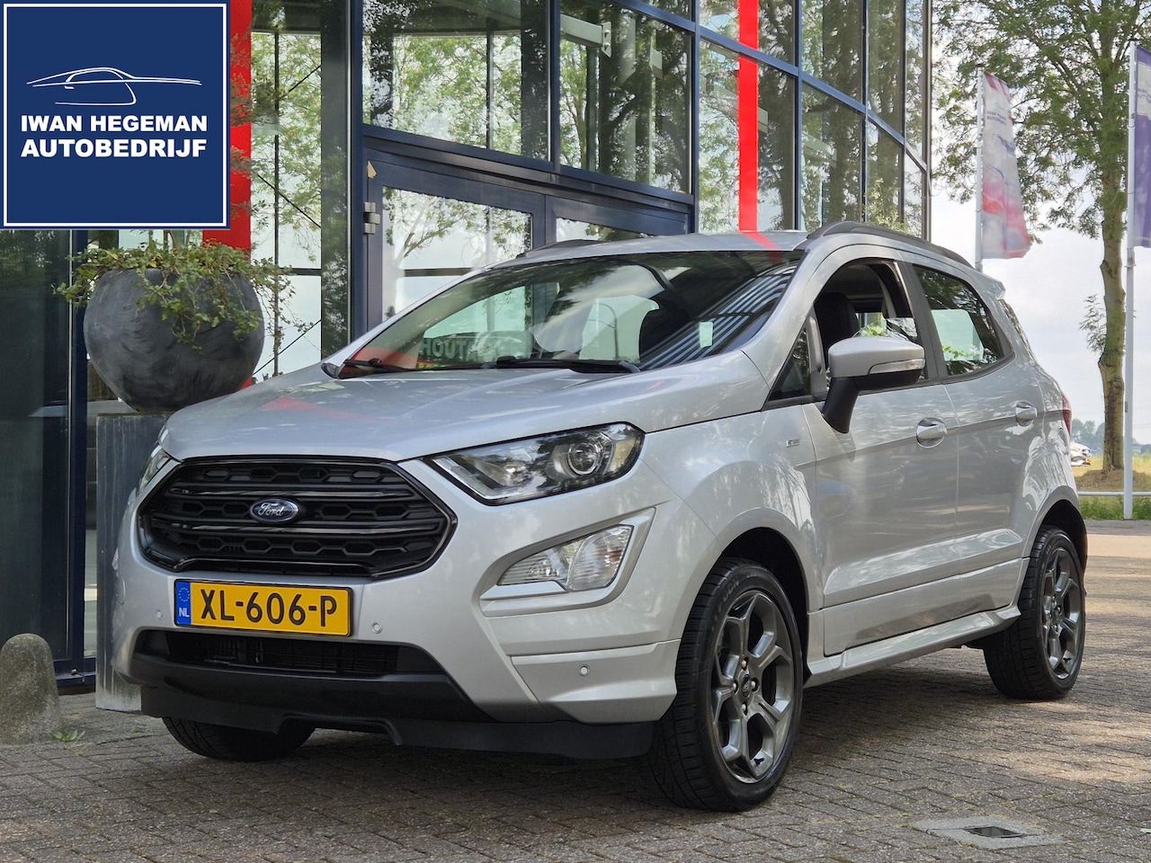 Ford EcoSport - 1.0 EcoBoost ST-Line 125PK | Navigatie | Winterpakket | Climate Control | Trekhaak | Cruis - AutoWereld.nl