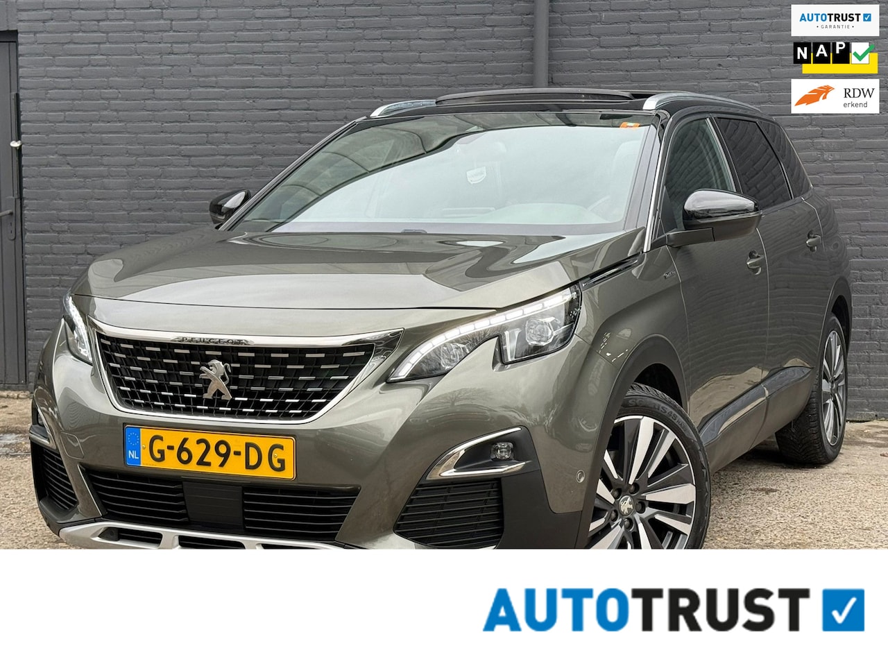 Peugeot 5008 - 1.2 PureTech Blue Lease GT-Line PANO|NAVI|CAMERA|PDC|KEYLESS|TREKHAAK|NWE DRIEM - AutoWereld.nl