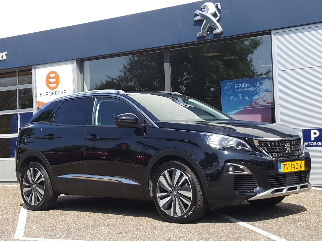 Peugeot 3008 - 1.2 PT 130pk S&S Allure TREKHAAK | Apple Carplay & Android Auto | NAVI | Achteruitrijcamer - AutoWereld.nl