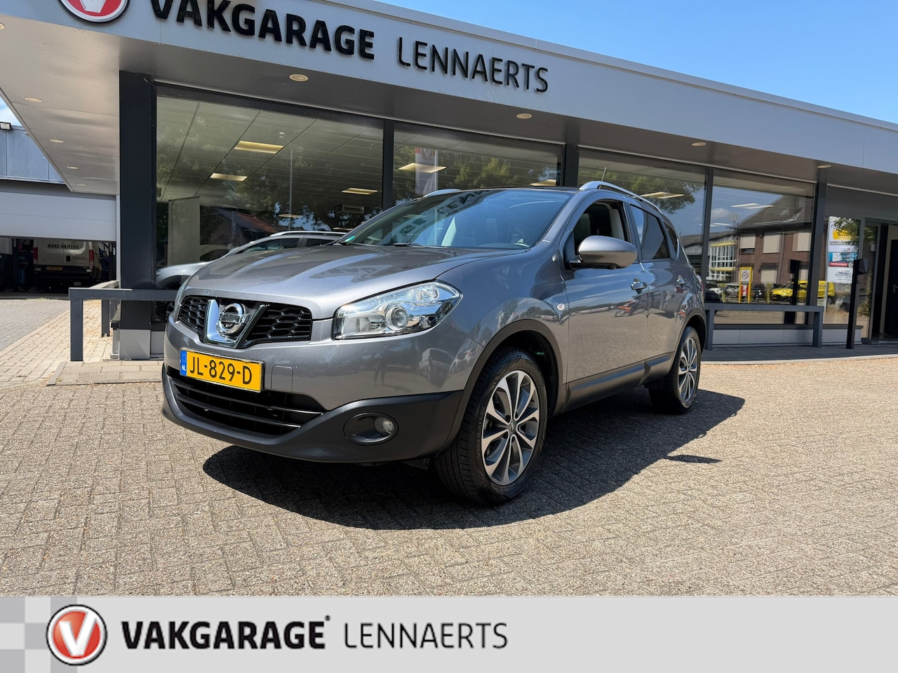 Nissan Qashqai - 1.6 Connect Edition 1.6 Connect Edition, Rijklaarprijs / 12 mnd Bovag garantie - AutoWereld.nl