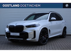 BMW X5 - xDrive50e M Sport Automaat / Panoramadak Sky Lounge / Trekhaak / Bowers & Wilkins / M Mult