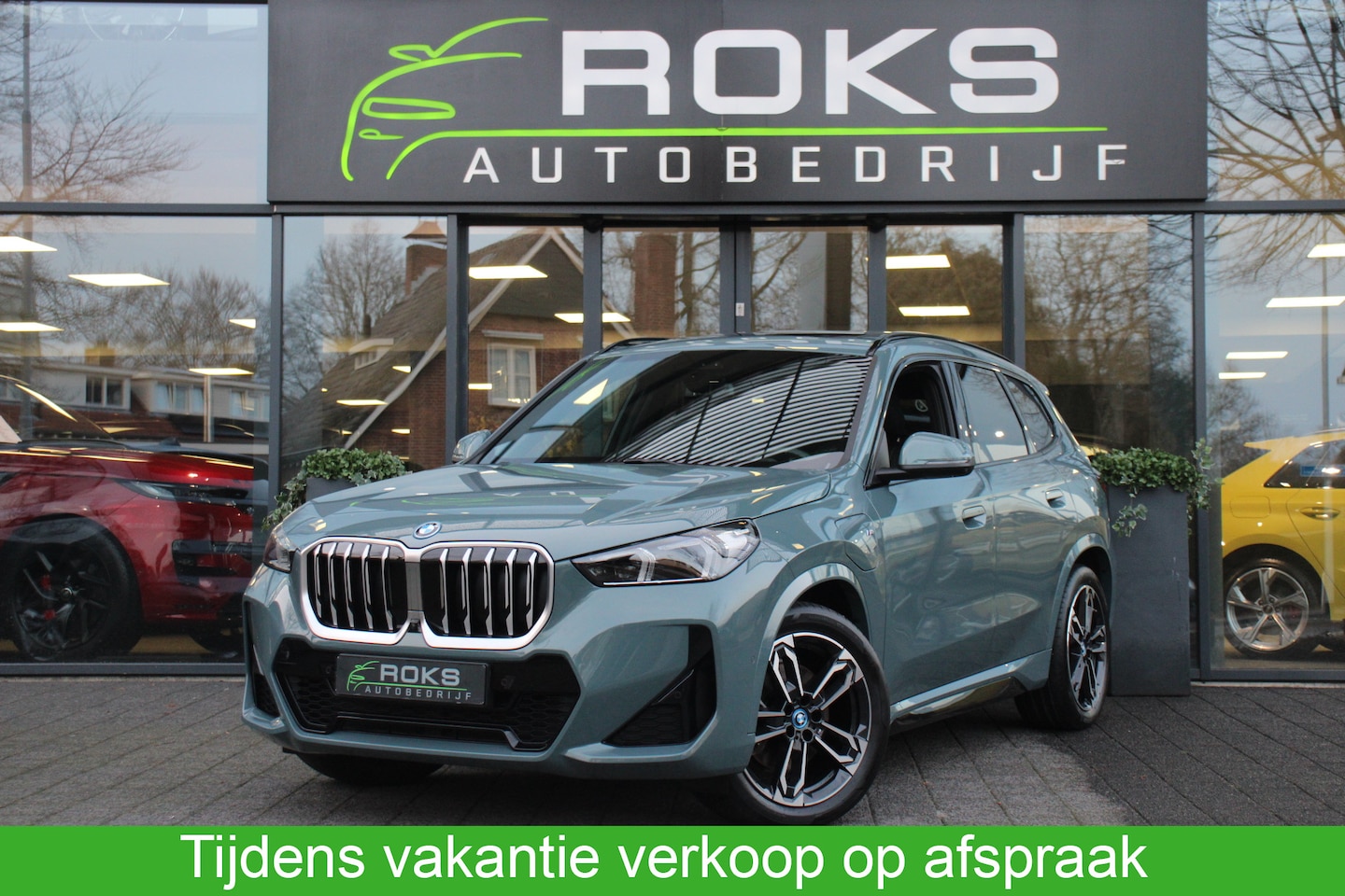 BMW X1 - xDrive25e M-Sportpakket Shadowline/InnovationPack/Leder/Panoramadak - AutoWereld.nl