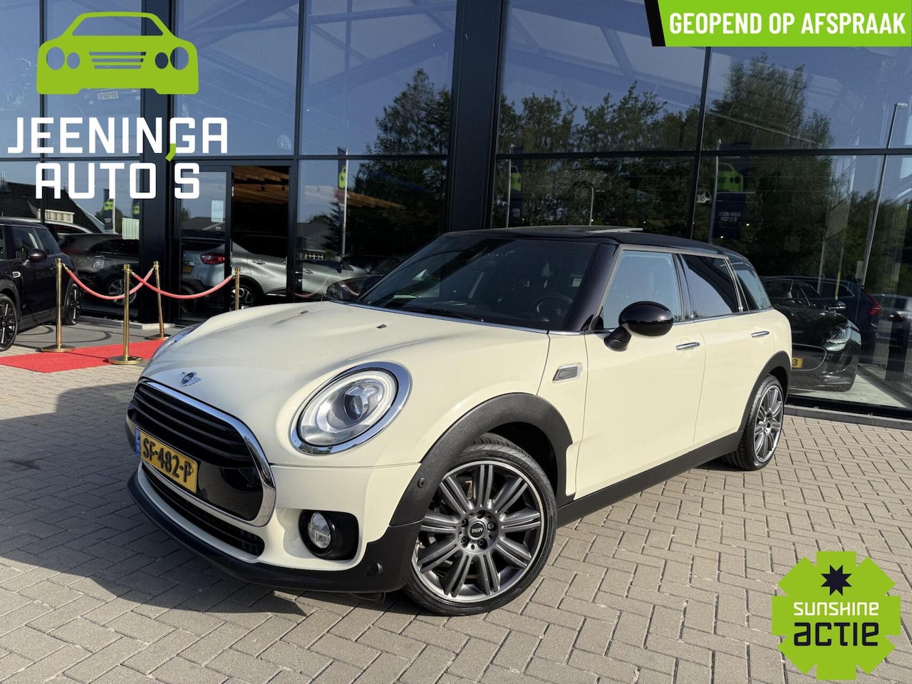 MINI Clubman - 1.5 Cooper Chili Serious Business|Pano|Airco|NAP - AutoWereld.nl