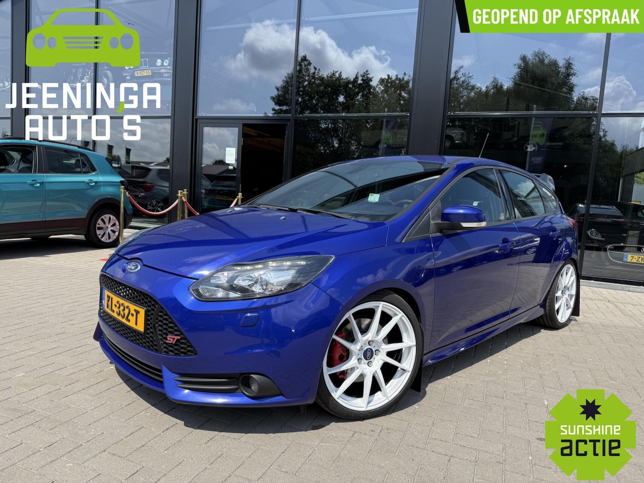 Ford Focus - 2.0 EcoBoost ST-3|RECARO Leer|Stoelverwarming - AutoWereld.nl