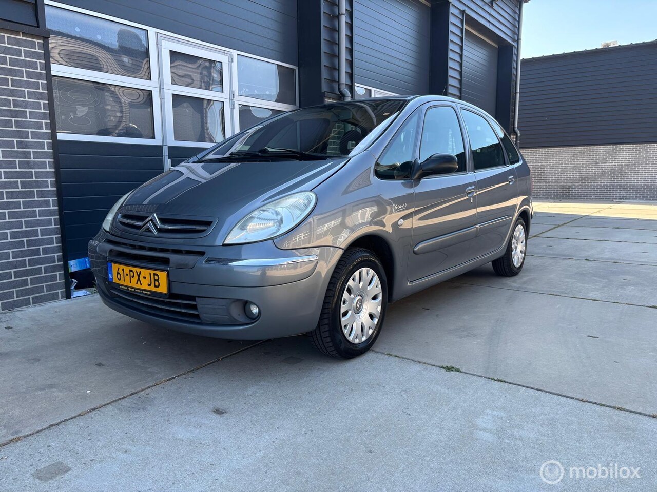 Citroën Xsara Picasso - 1.8i-16V Inruilkoopje Airco Elec.Rm. - AutoWereld.nl