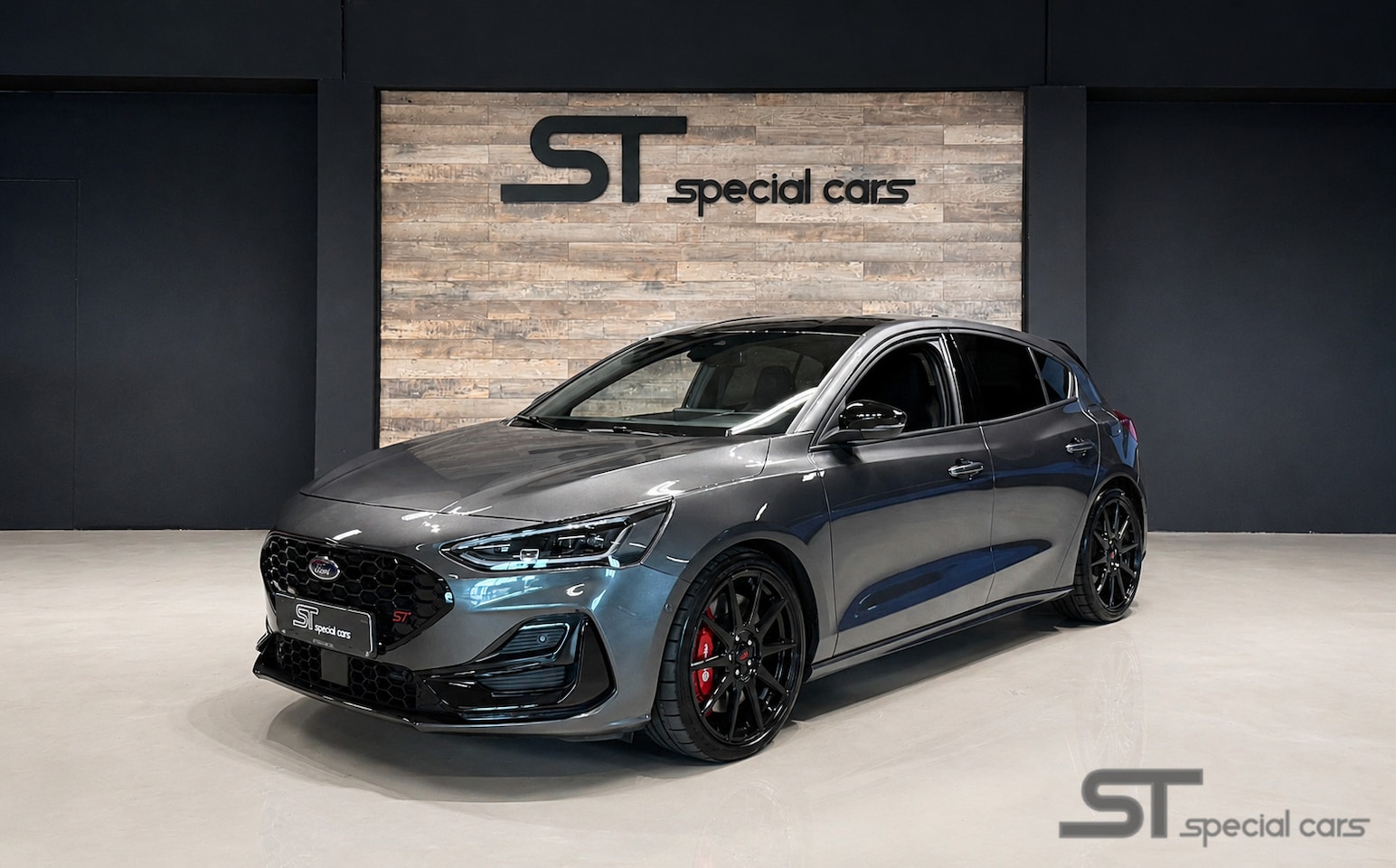 Ford Focus - 2.3 EcoBoost ST-X Track pack| Brembo|KW - AutoWereld.nl