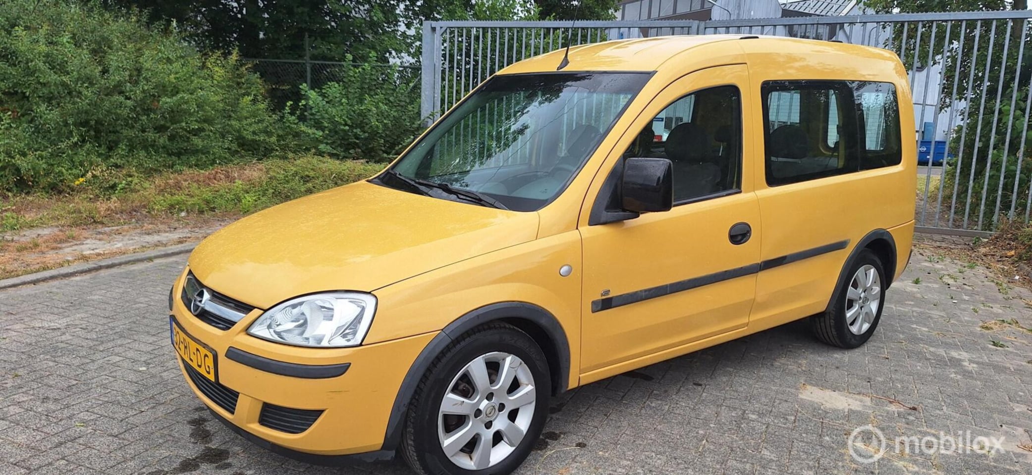 Opel Tour - 1.4-16V Njoy 1.4-16V Njoy - AutoWereld.nl