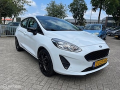 Ford Fiesta - 1.1 Black & White Edition