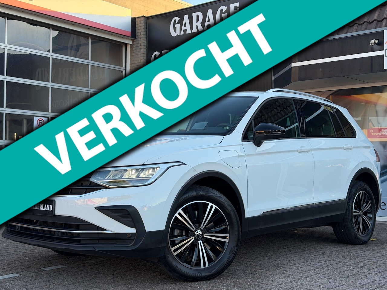 Volkswagen Tiguan - 1.5 eHybrid | Full-Led | Apple/Android | Navi | Camera | Cruise | Climate | Pdc | Isofix | - AutoWereld.nl