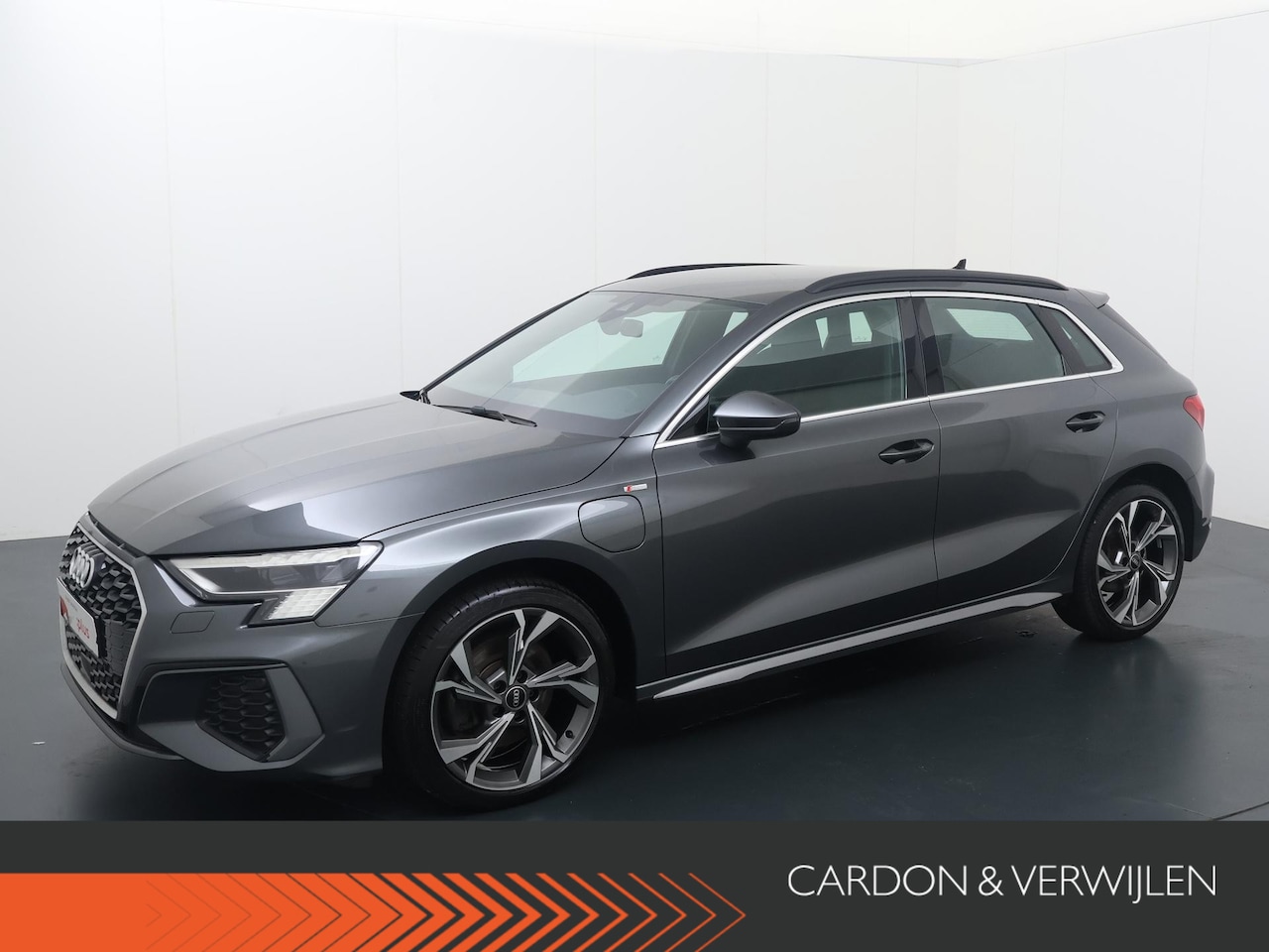 Audi A3 Sportback - 40 TFSI e Business edition | 204 PK | SoH 94% | Matrix LED koplampen | Stoelverwarming | A - AutoWereld.nl
