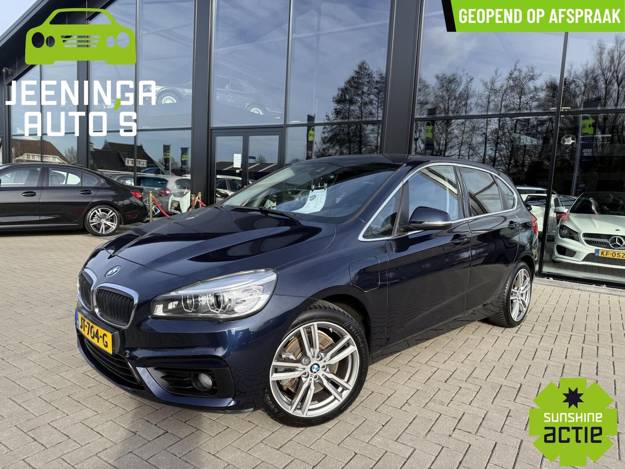 BMW 2-serie Active Tourer - 225xe PlugInHybride M sport|Navi|Clima|PDC - AutoWereld.nl