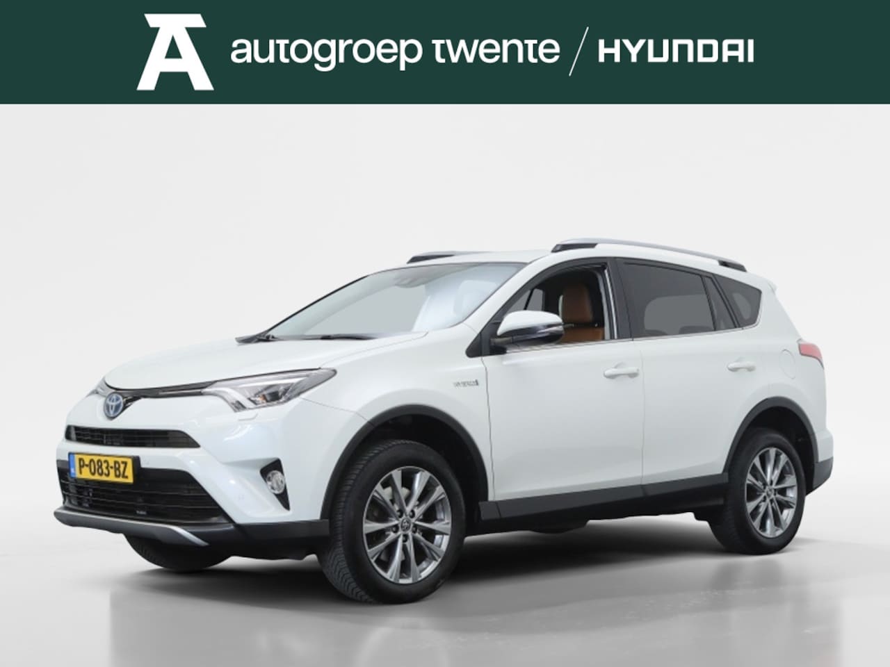Toyota RAV4 - 2.5 Hybrid Style | Leder | Afn. Trekhaak | All Seasons | - AutoWereld.nl