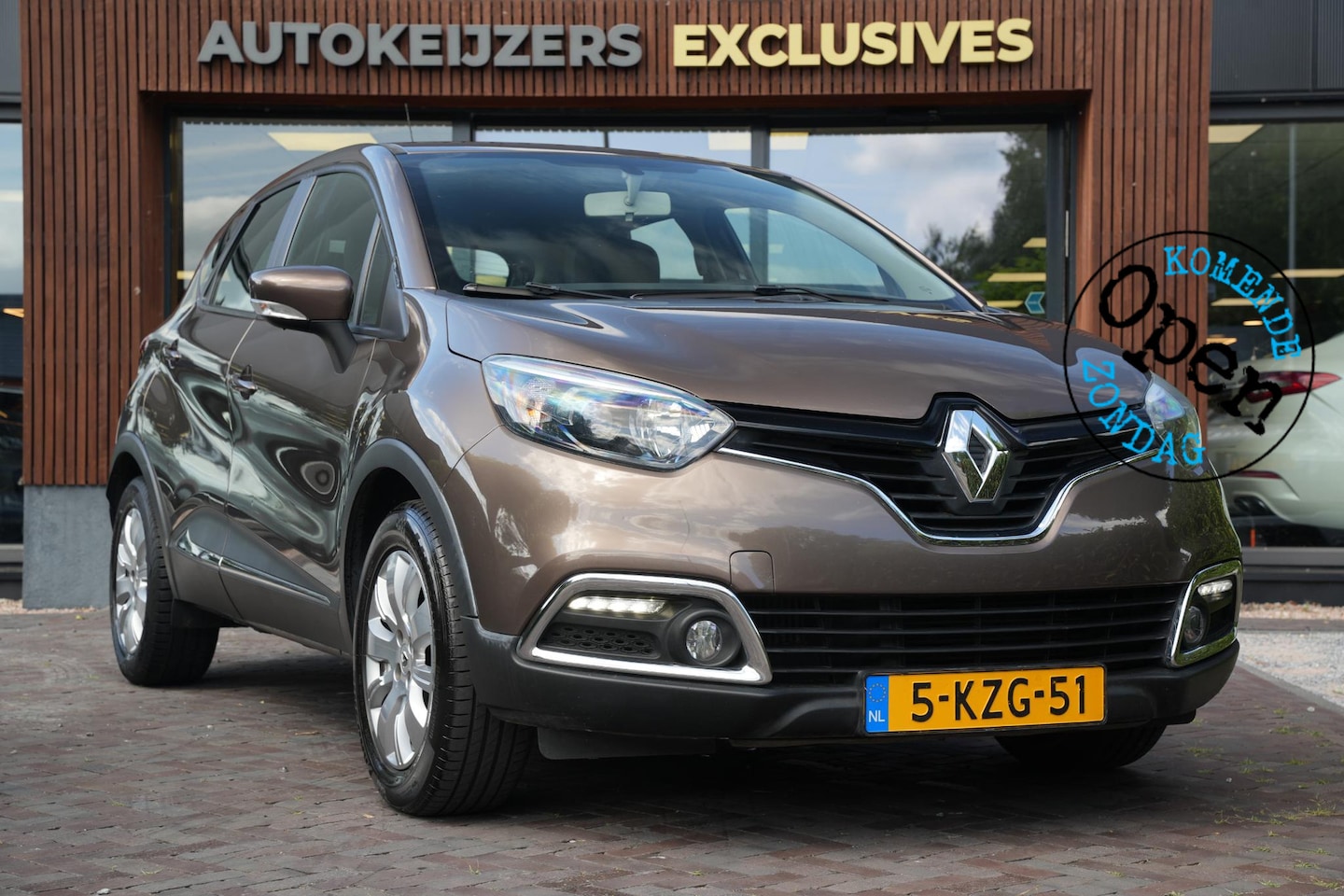 Renault Captur - 0.9 TCe Expression Mistlampen voor Hill hold Airco Elecrtische ramen Cruise control Blueto - AutoWereld.nl
