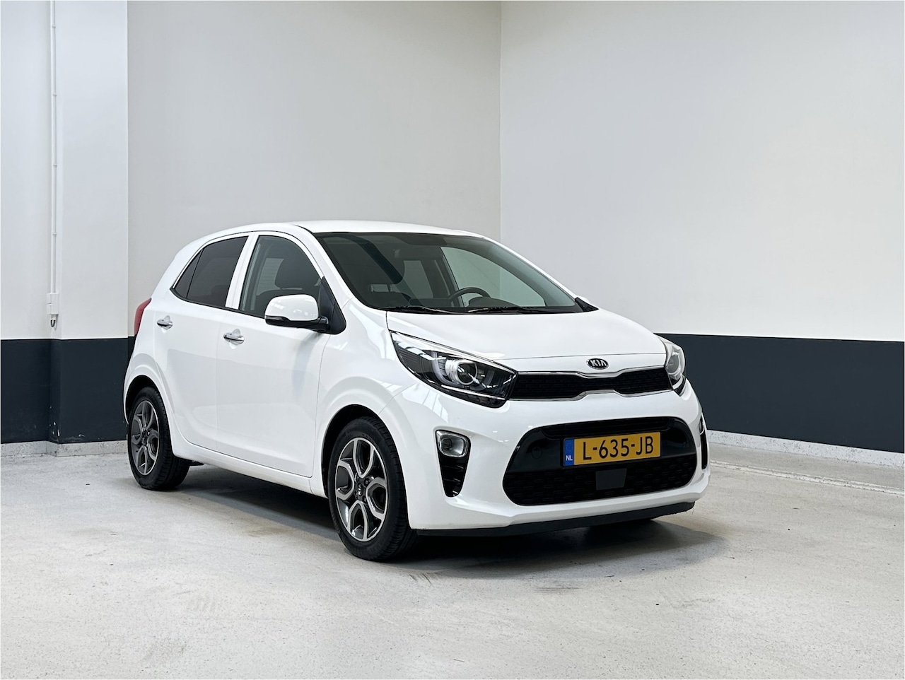 Kia Picanto - 1.0 DPi DynamicPlusLine | Apple Carplay/Android auto | Climate control | Camera | NL | 1 E - AutoWereld.nl