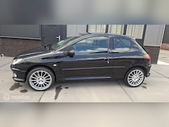 Peugeot 206 - 1.4 Forever koude airco