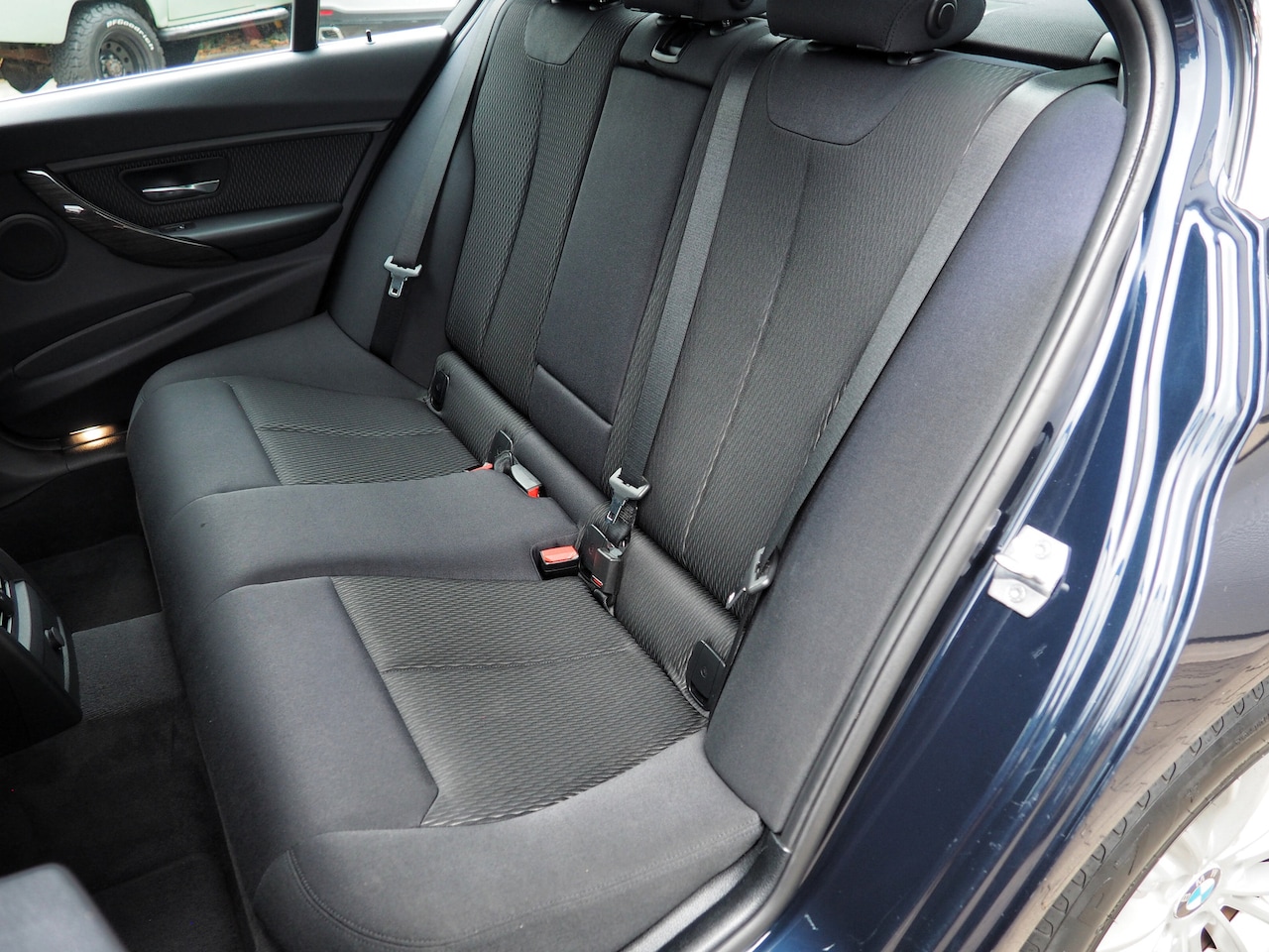 BMW 3-serie - 316I Executive CLIMA CRUISE NAVI STOELVERW.