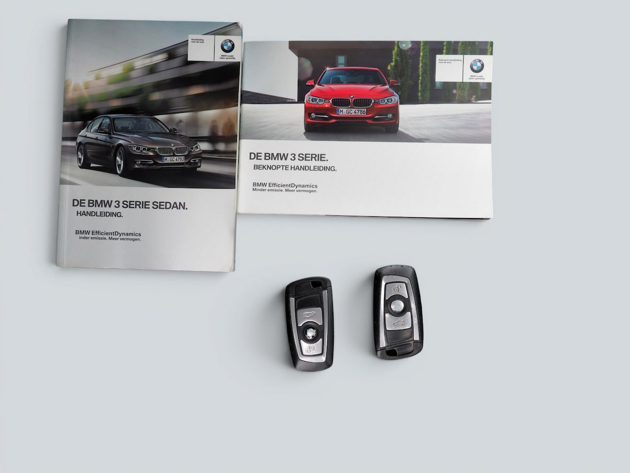 BMW 3-serie - 316I Executive CLIMA CRUISE NAVI STOELVERW.