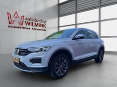 Volkswagen T-Roc - 1.5 TSI Sport Business 150PK Bns Trekh Carplay Dealer OH Standkach Virtual Cockpit