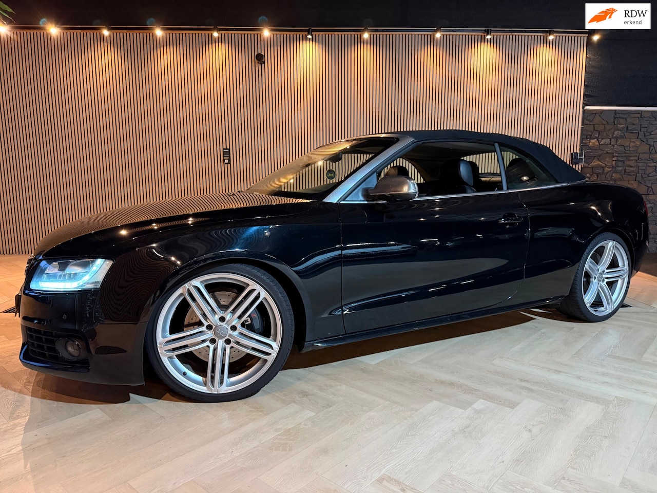 Audi A5 Cabriolet - 3.0 TFSI S5 quattro | Automaat | Leder | Blikvanger - AutoWereld.nl
