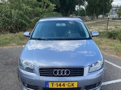 Audi A3 - 2.0 FSI Ambiente