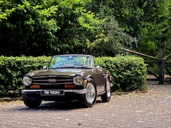 Triumph TR6 - Soft Top Roadster - Chestnut brown met cognac leder interieur - 1973