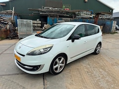 Renault Grand Scénic - 1.4 TCe Bose *export price* EX BPM* 5 persoons