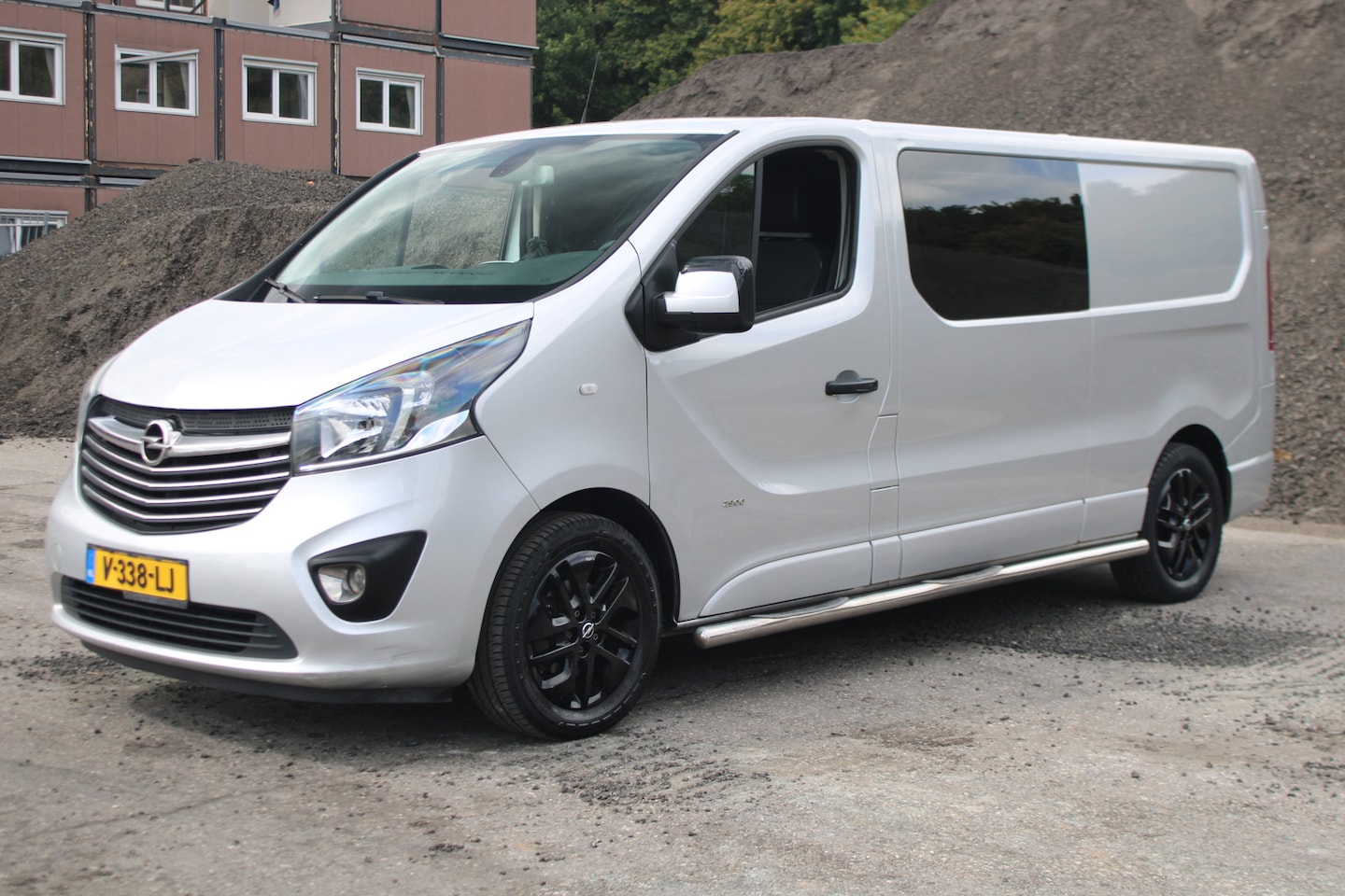 Opel Vivaro - 1.6 CDTI L2H1 DC Sport EcoFlex |Camera|Navi| - AutoWereld.nl