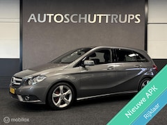 Mercedes-Benz B-klasse - 200 / SLECHTS 49.000 KM / NAVI / STOELVERW. / UNIEK / AFN. TR.HAAK /