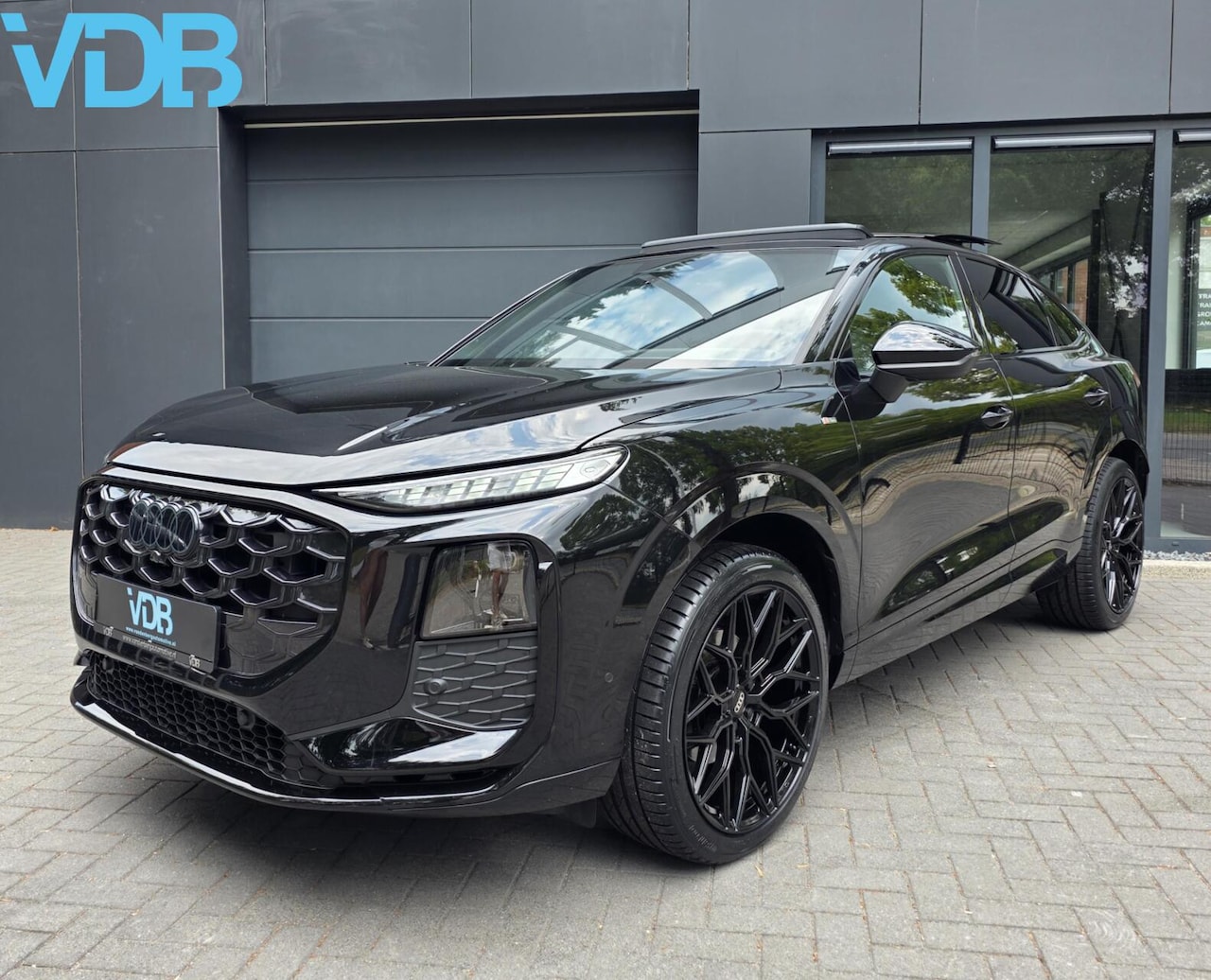 Audi Q3 Sportback - 35 TFSI S-LINE BLACK EDITION PANO SFEER - AutoWereld.nl