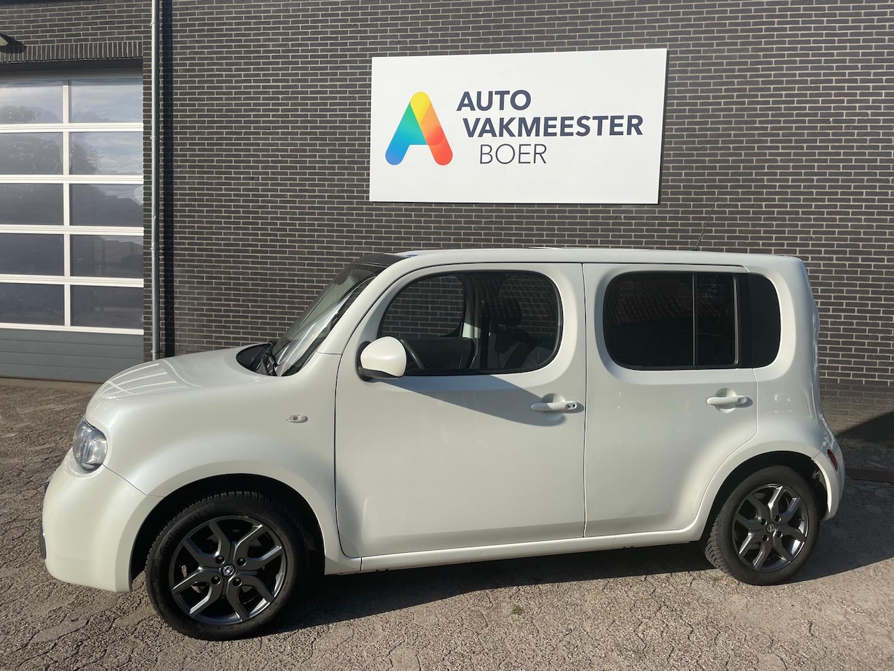 Nissan Cube - 1.6I 81KW / ZEN UITVOERING! - AutoWereld.nl