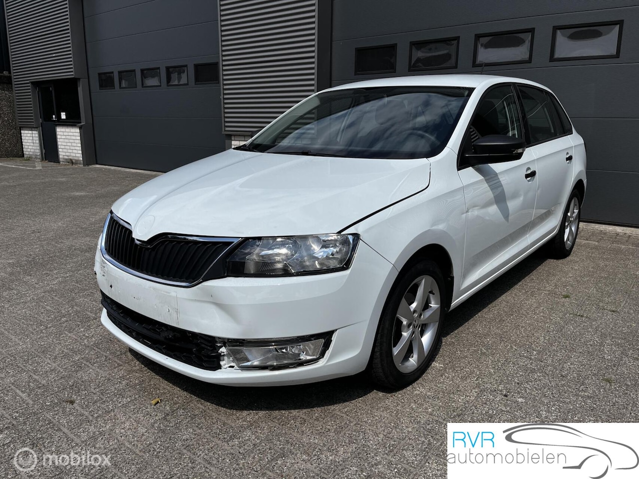 Skoda Rapid - 1.2 TSI Greentech Edition 1.2 TSI Greentech Edition - AutoWereld.nl