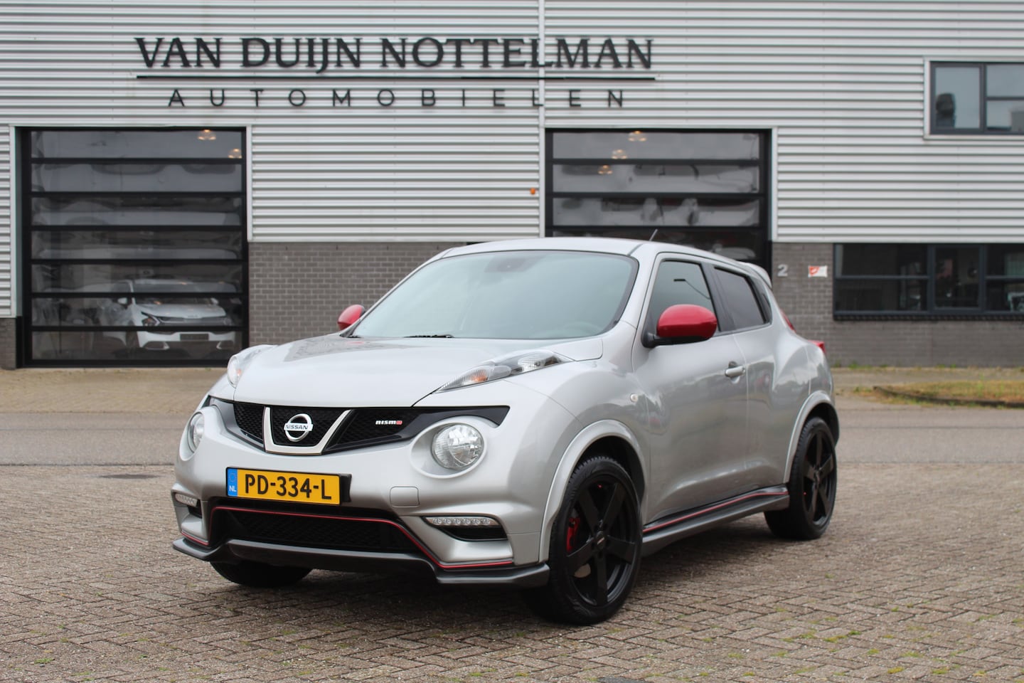Nissan Juke - 1.6 Turbo NISMO All-Mode / 200 PK / Automaat / Keyless - AutoWereld.nl