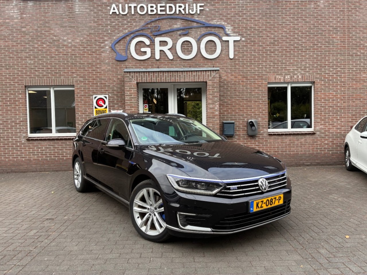 Volkswagen Passat - 1.4 TSI GTE Connected Series Plus 1.4 TSI GTE Connected Series Plus - AutoWereld.nl