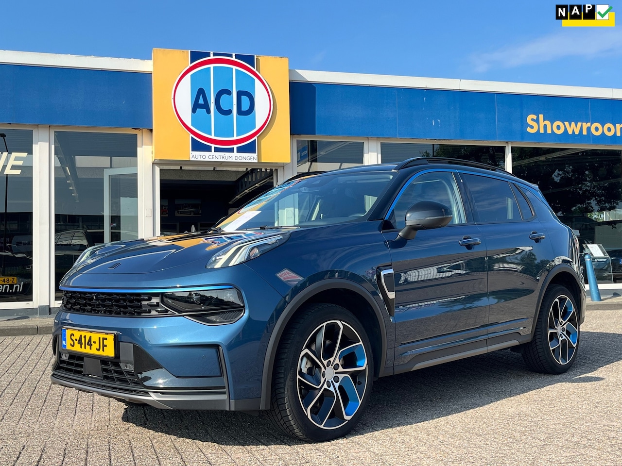 Lynk & Co 01 - 1.5 261pk PHEV 7DCTH | Orig.NL | PanoramaDak | 360 graden Camera | Carplay | - AutoWereld.nl