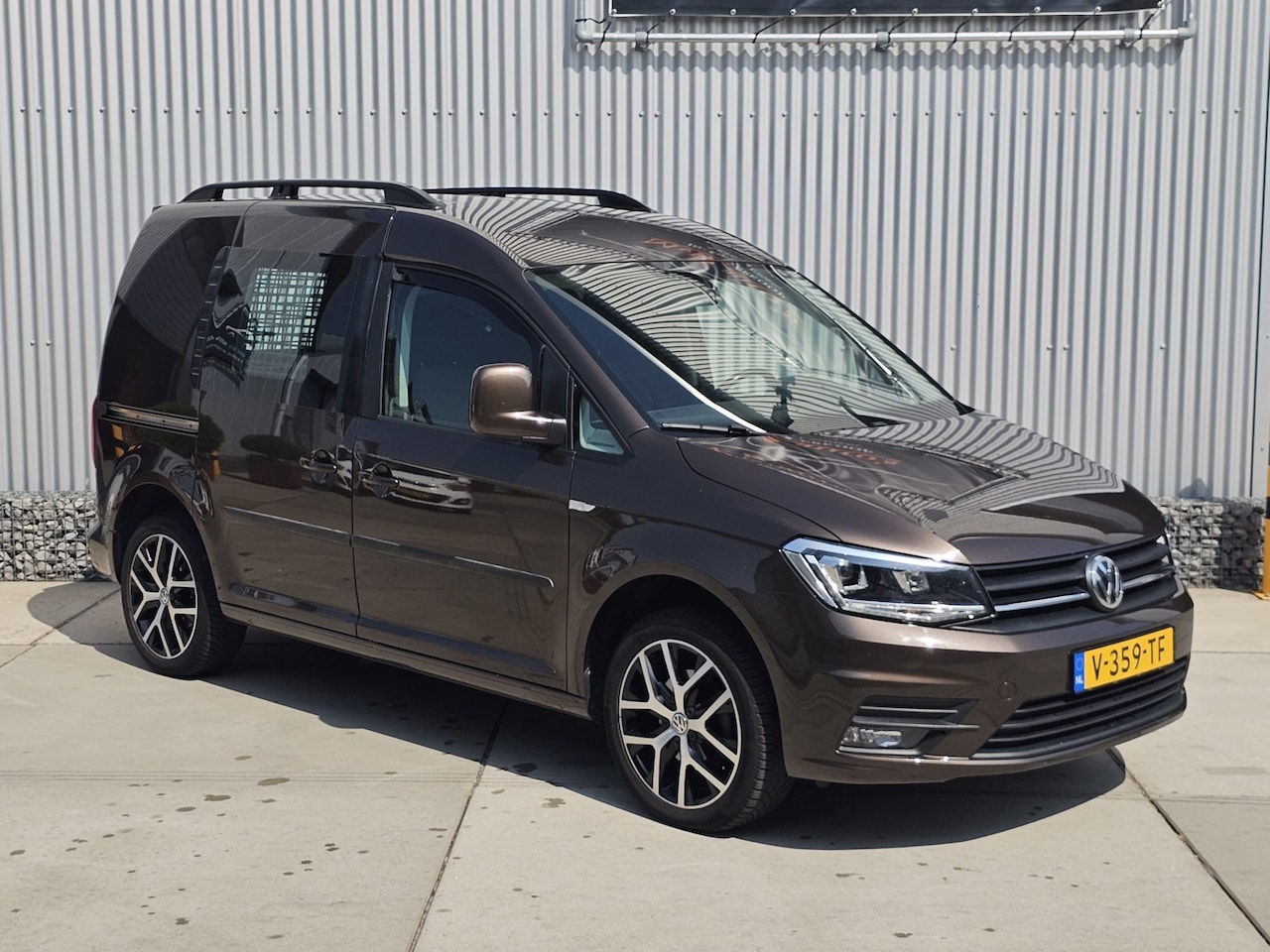 Volkswagen Caddy - 2.0 TDI L1H1 BMT Exclusive Edition 2.0 TDI L1H1 BMT Exclusive Edition, DSG automaat, Navi, Airco - AutoWereld.nl