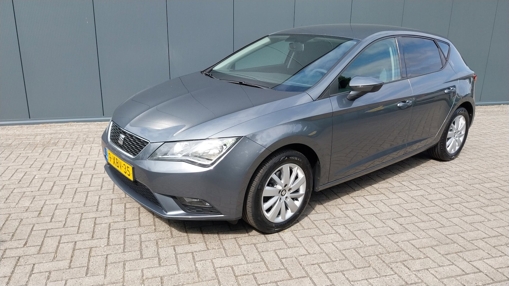 SEAT Leon - 1.2 TSI Enjoy//NAVI//CRUISE//LMV// - AutoWereld.nl